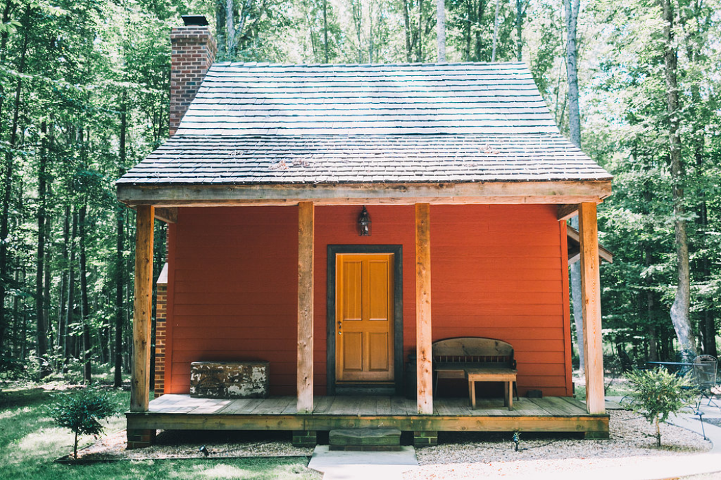 Adrian Cabin</br><h5><i>Starting at $195</i></h5>