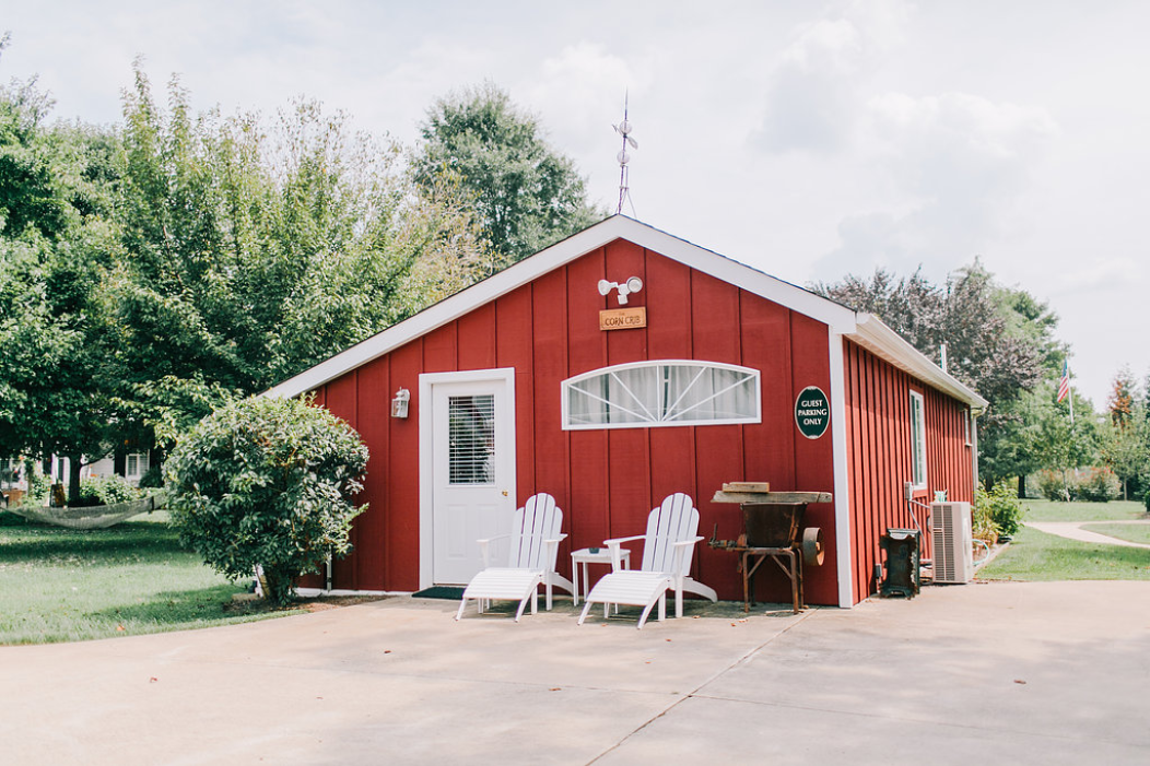 Corn Crib</br><h5><i>Starting at $180</i></h5>